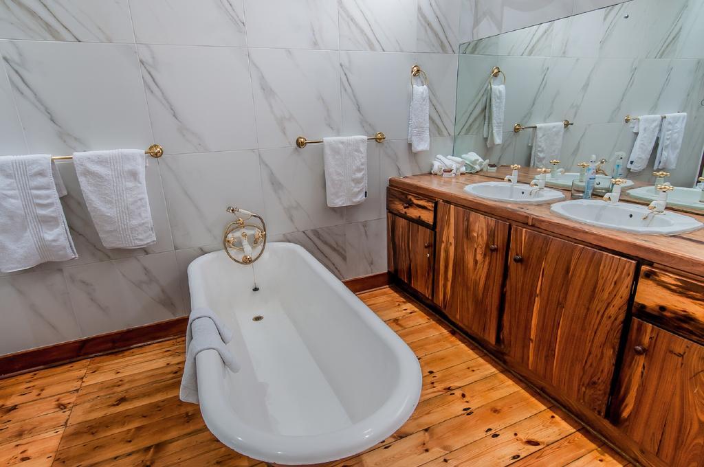 Lenore Guest House Port Elizabeth Ngoại thất bức ảnh