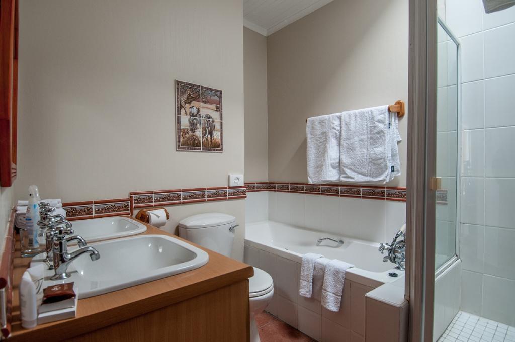 Lenore Guest House Port Elizabeth Ngoại thất bức ảnh