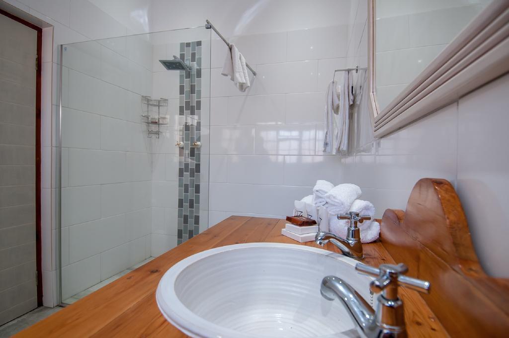 Lenore Guest House Port Elizabeth Ngoại thất bức ảnh