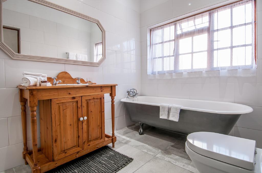 Lenore Guest House Port Elizabeth Ngoại thất bức ảnh